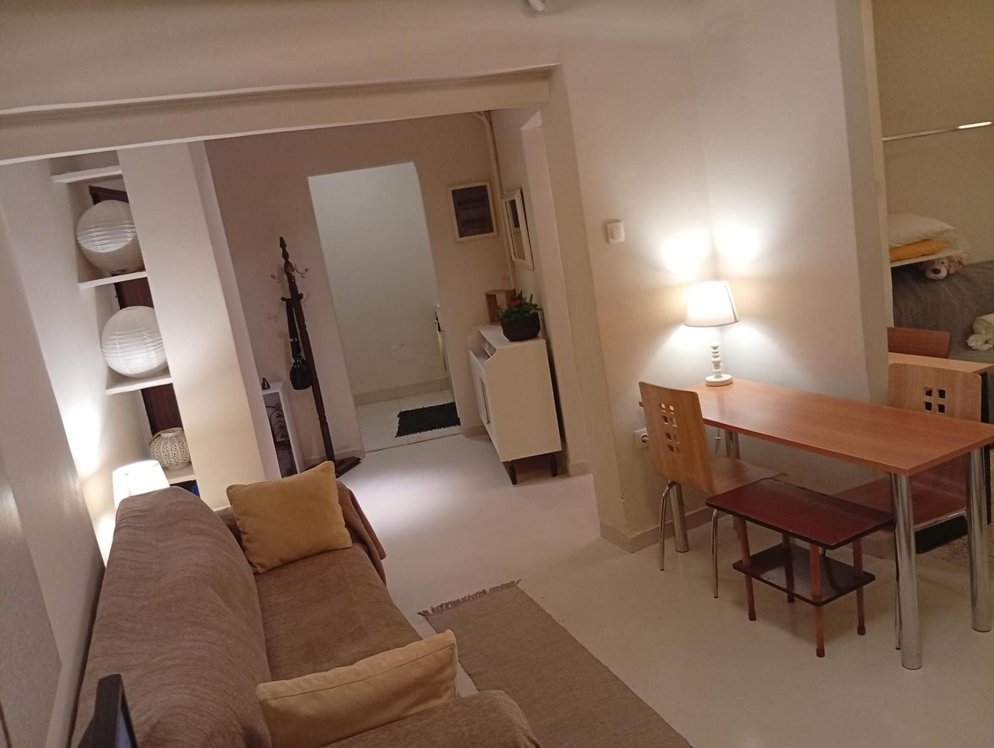 Filopappou Decent Apartment Афіни Екстер'єр фото
