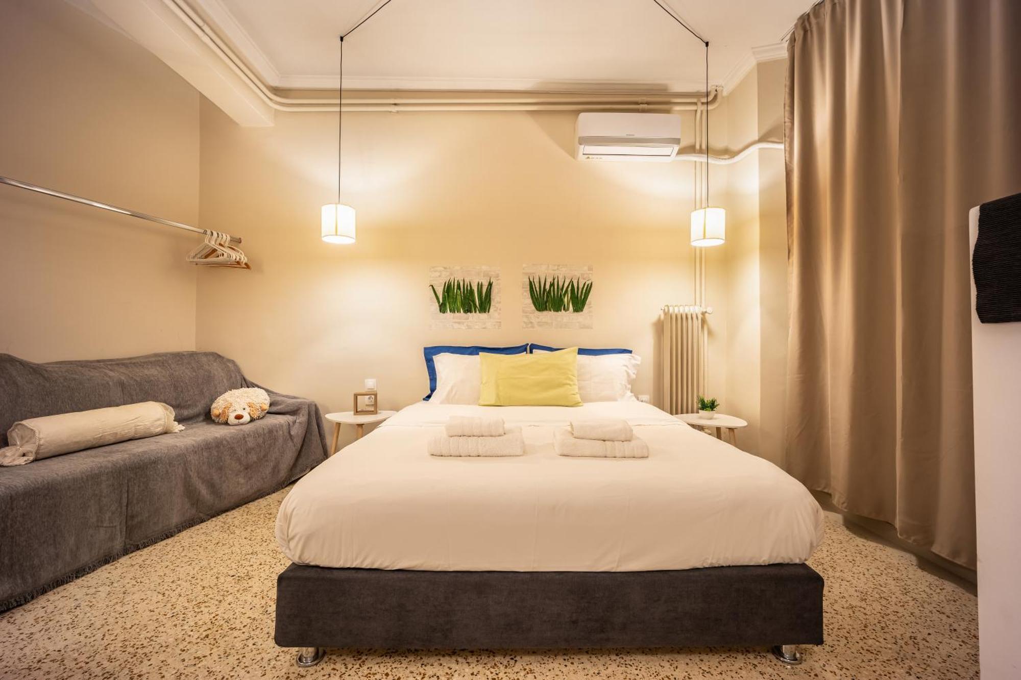Filopappou Decent Apartment Афіни Екстер'єр фото